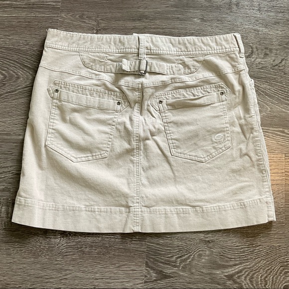 Mountain Hardwear corduroy Skirt - Picture 2 of 6